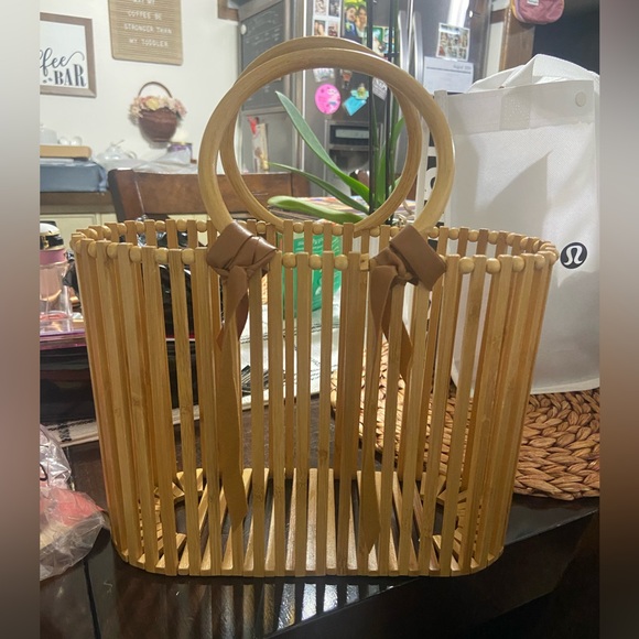 Bamboo Fashion Handbag Tote - Picture 3 of 3